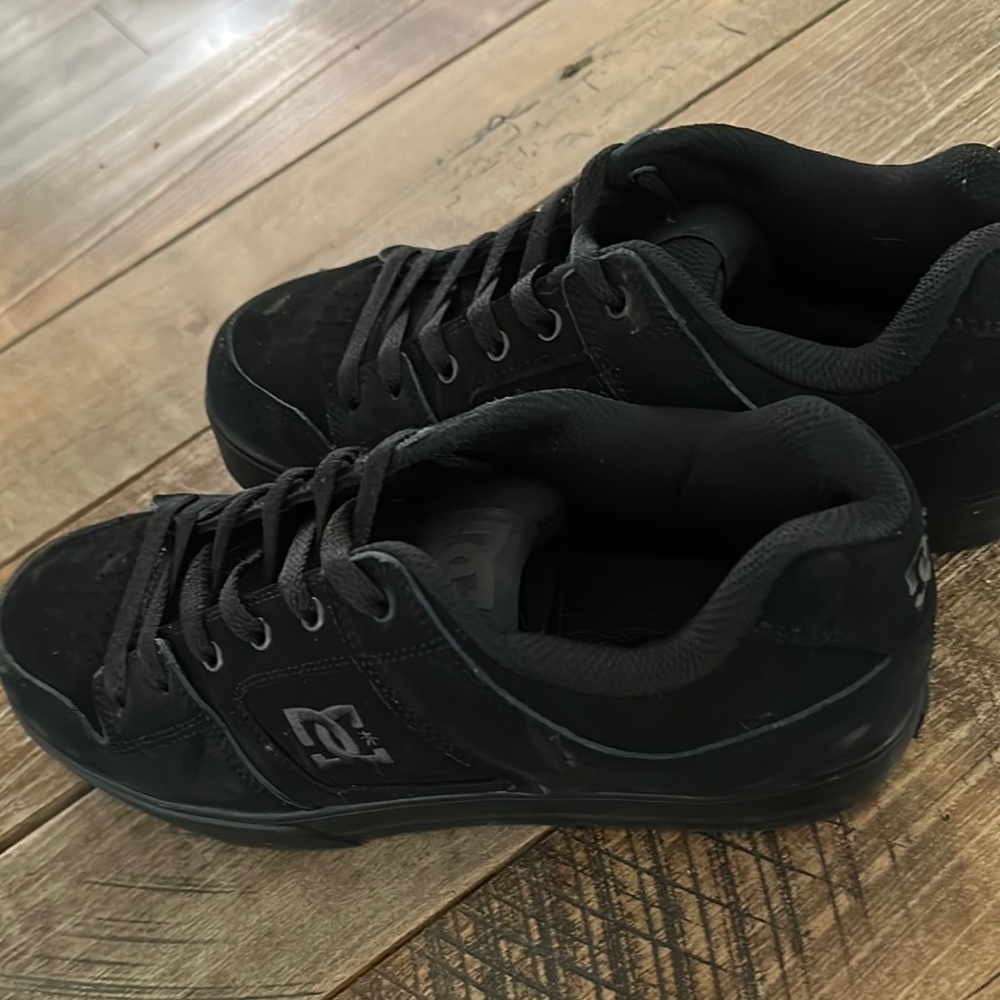 DC Black Skate Sneakers with Suede Upper